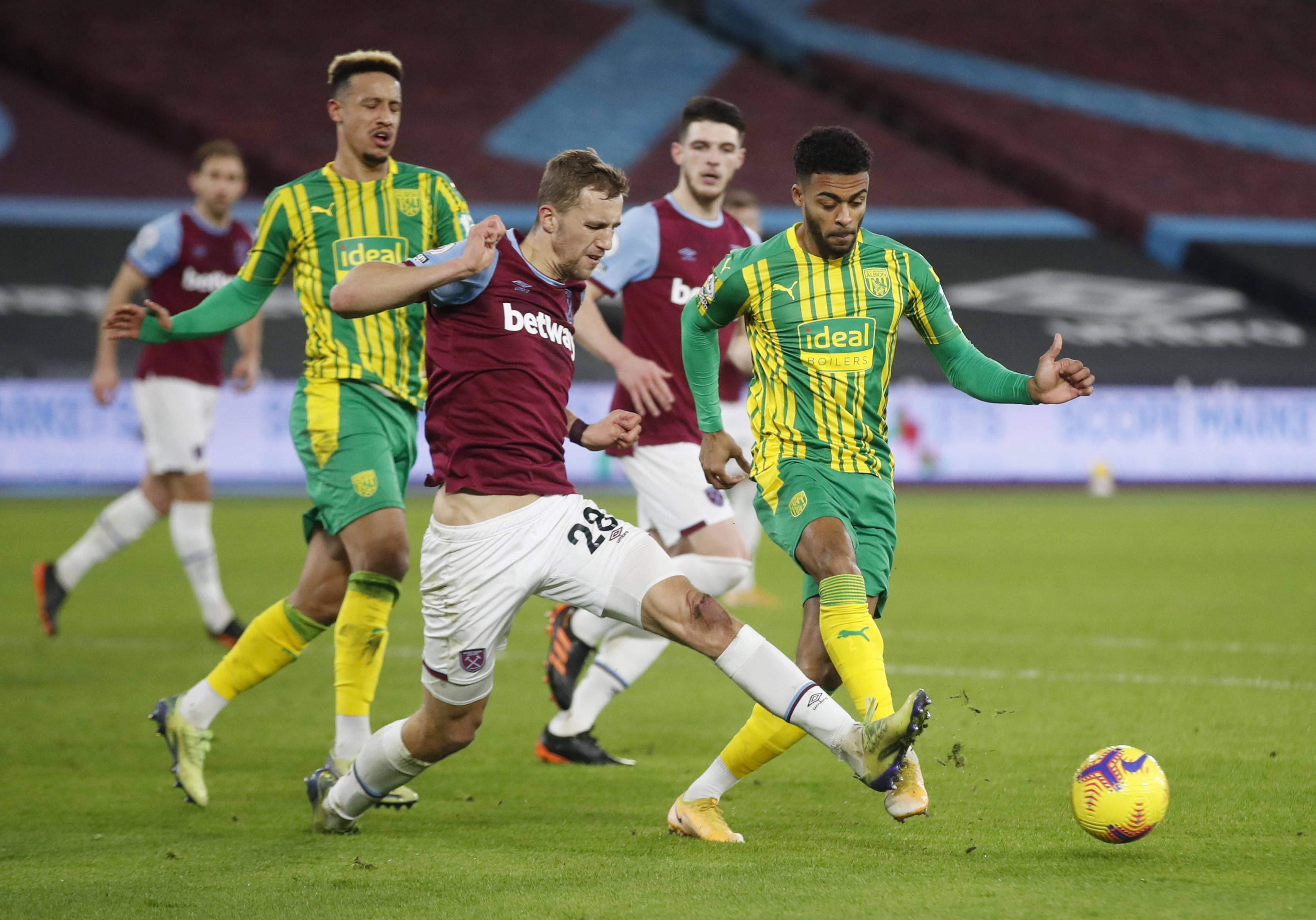 供了更多的 供了更多的